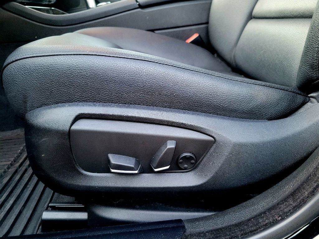 2015 BMW 5 Series Image 10
