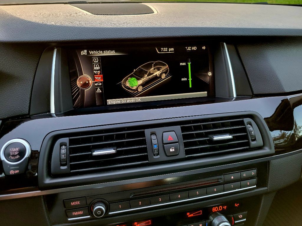 2015 BMW 5 Series Image 18