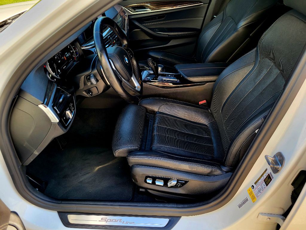 2017 BMW 5 Series Image 7