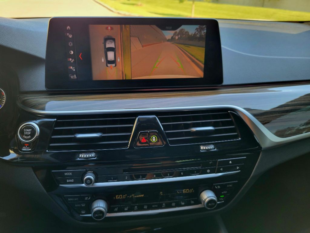 2017 BMW 5 Series Image 15