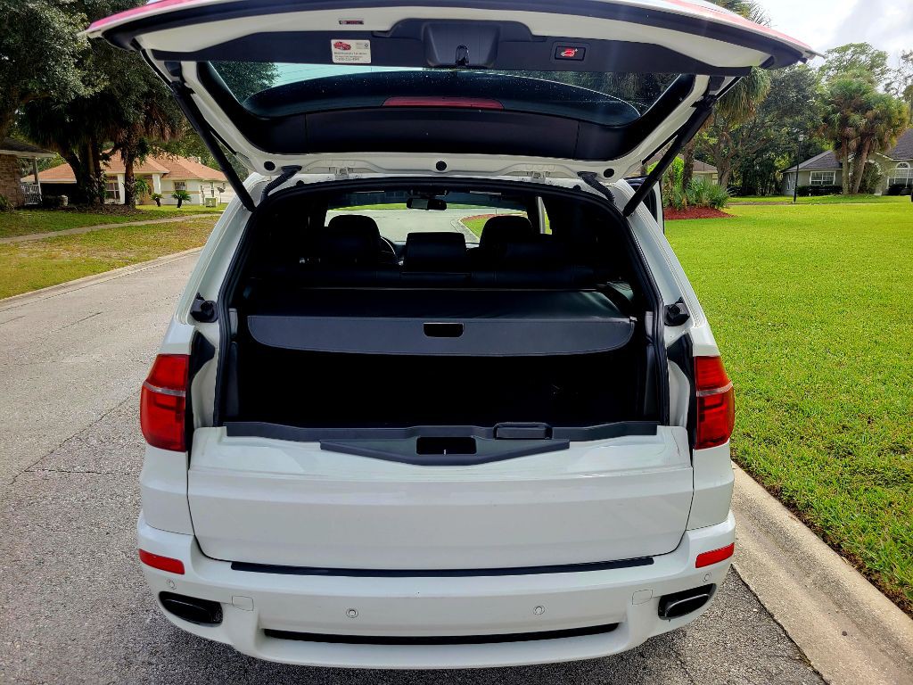 2013 BMW X5 Image 9