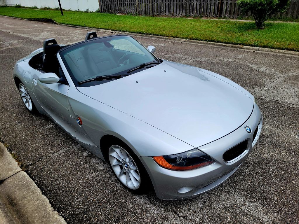 2004 BMW Z4 Image 9