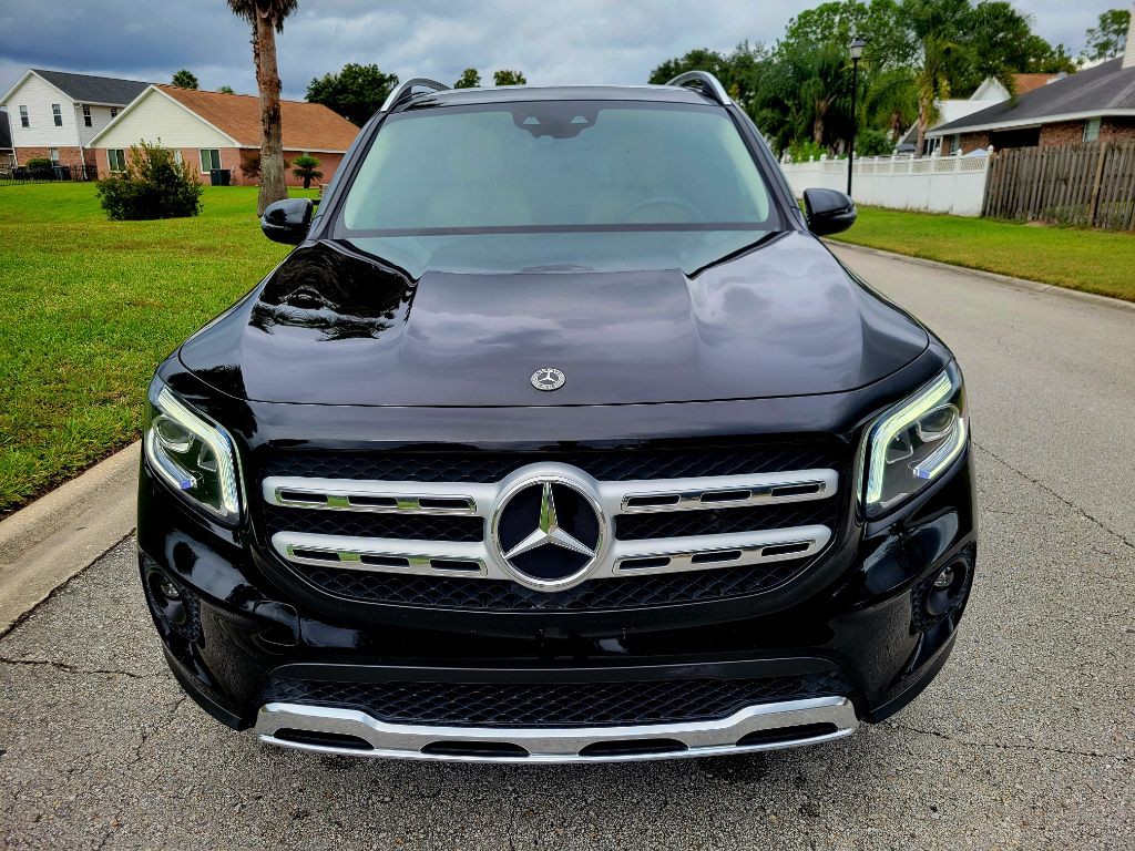2021 Mercedes-Benz GLB Image 3