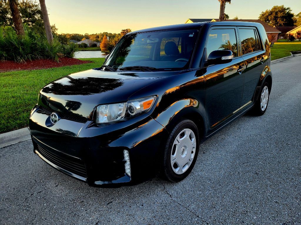 2014 Scion xB Image 1