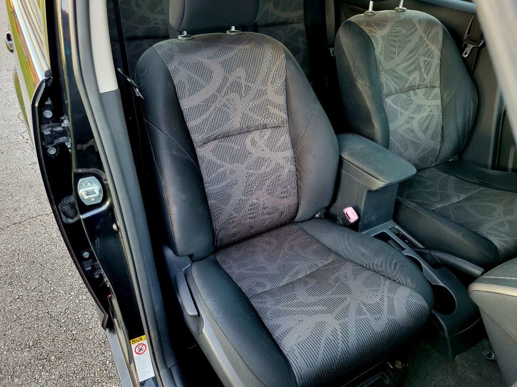 2014 Scion xB Image 14