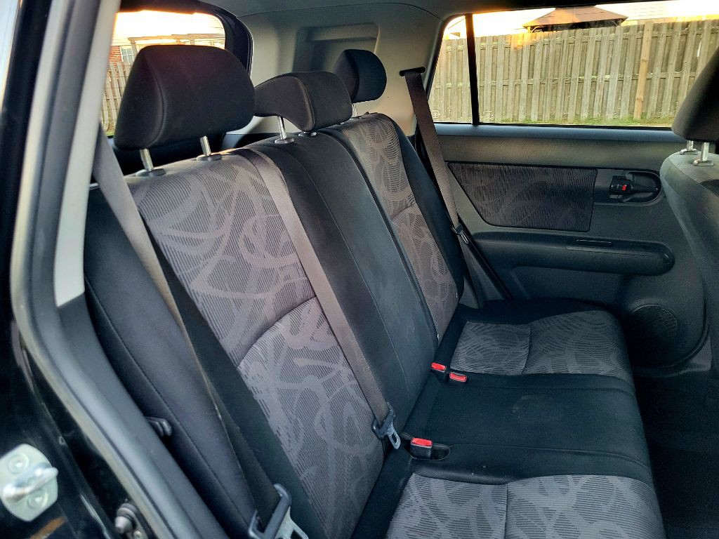 2014 Scion xB Image 16