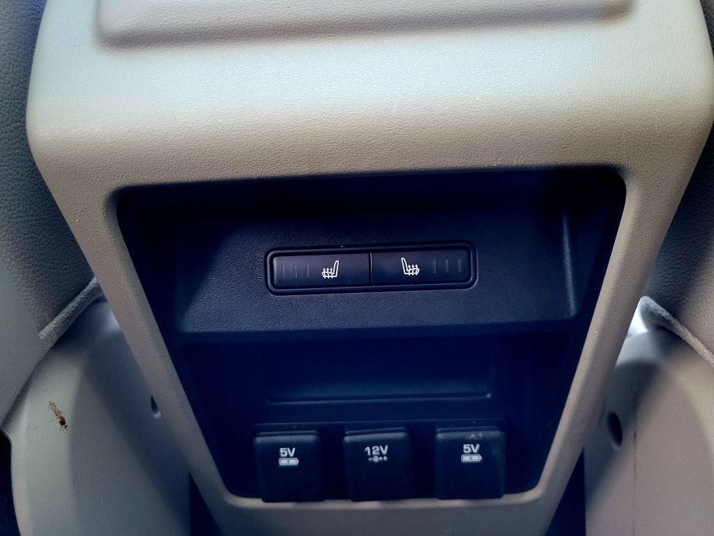 2017 Land Rover Discovery Sport Image 20