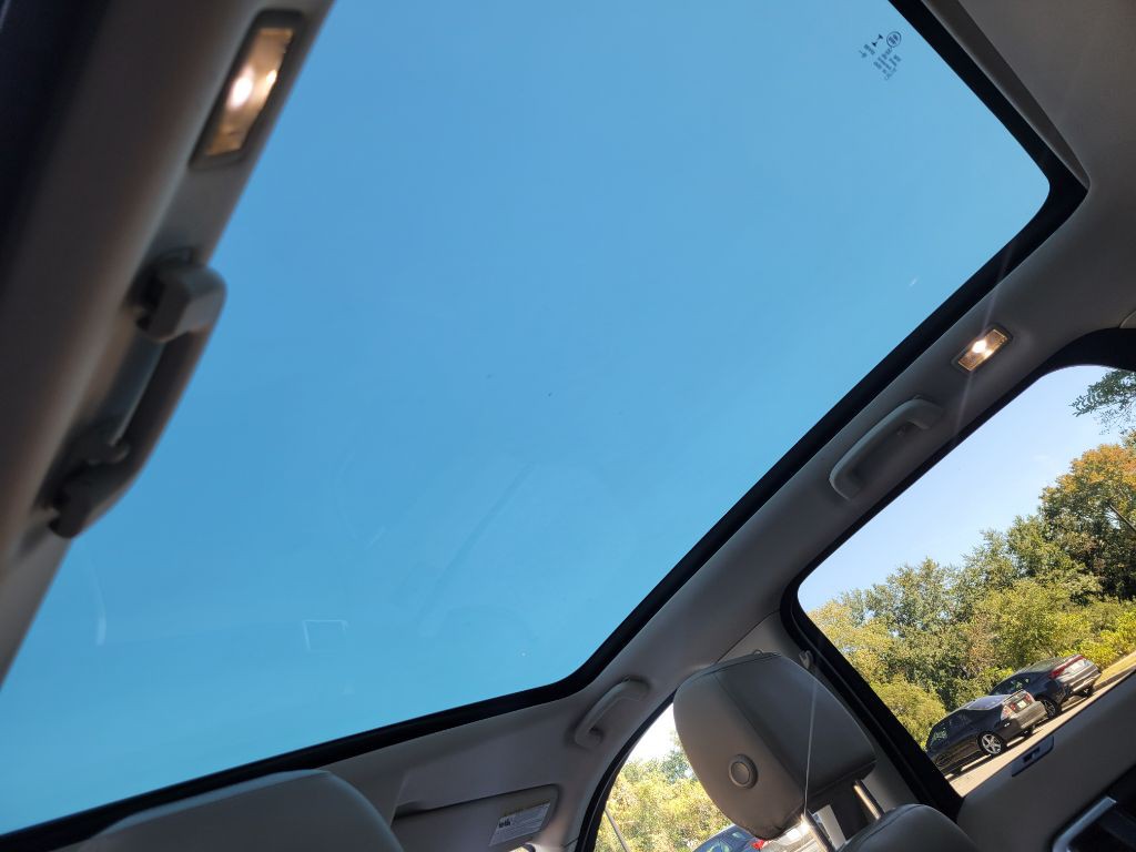 2017 Land Rover Discovery Sport Image 21