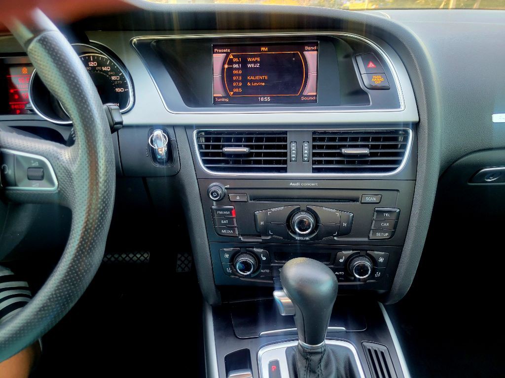 2011 Audi A5 Image 22