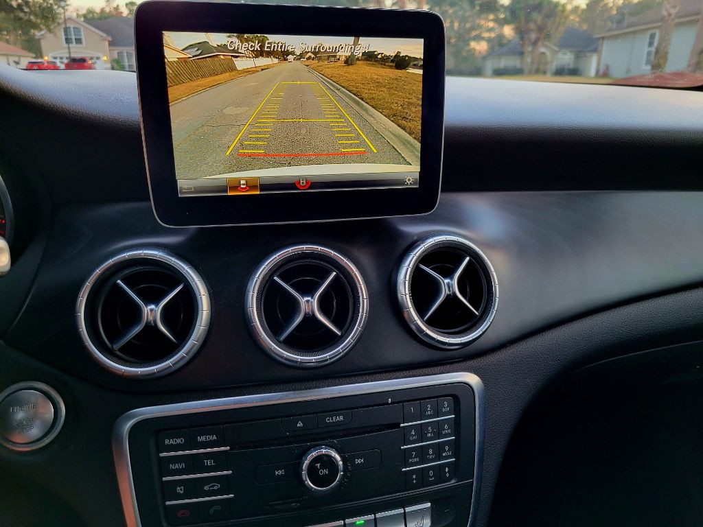 2018 Mercedes-Benz CLA-Class Image 24