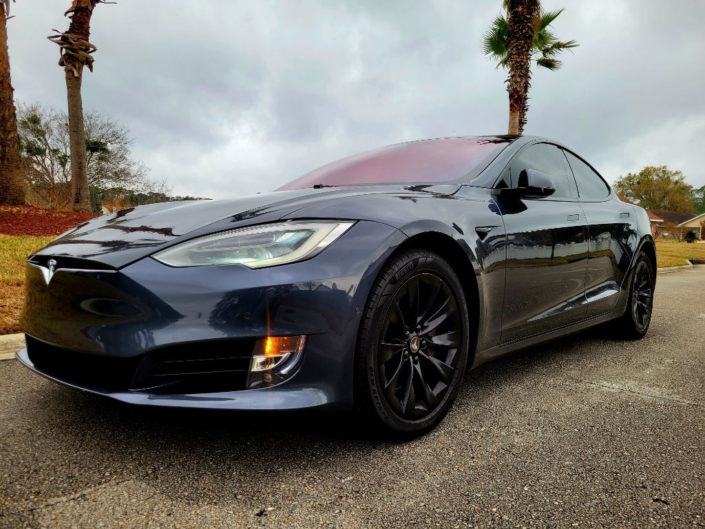 2018 Tesla Model S Image 2