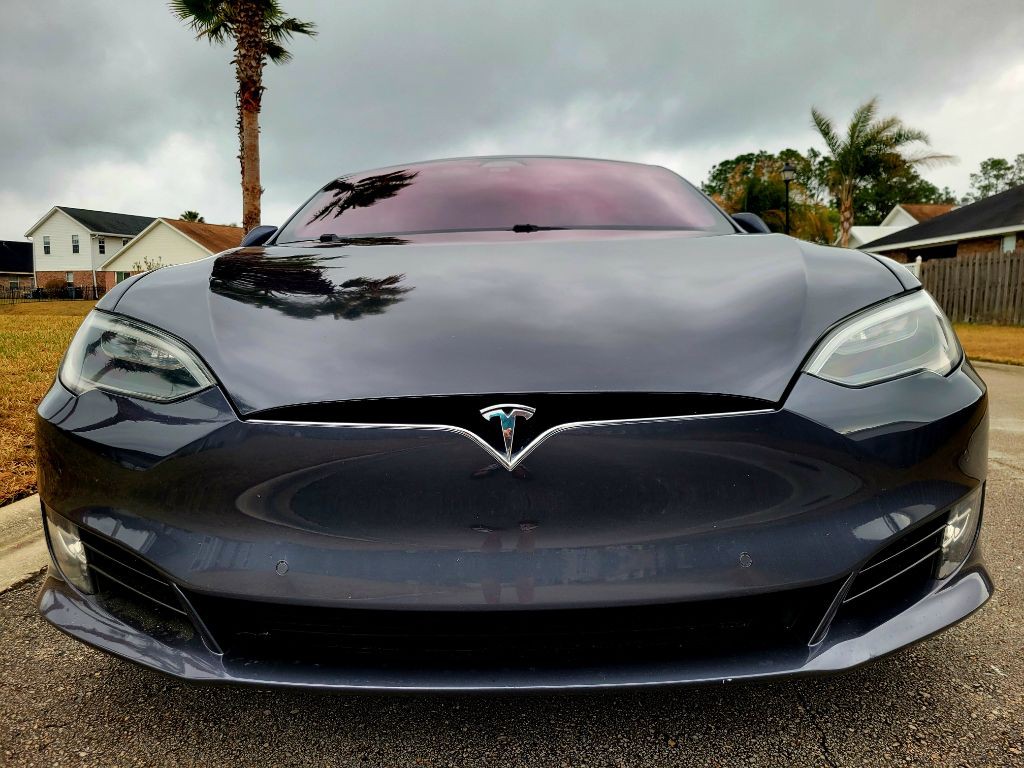 2018 Tesla Model S Image 8