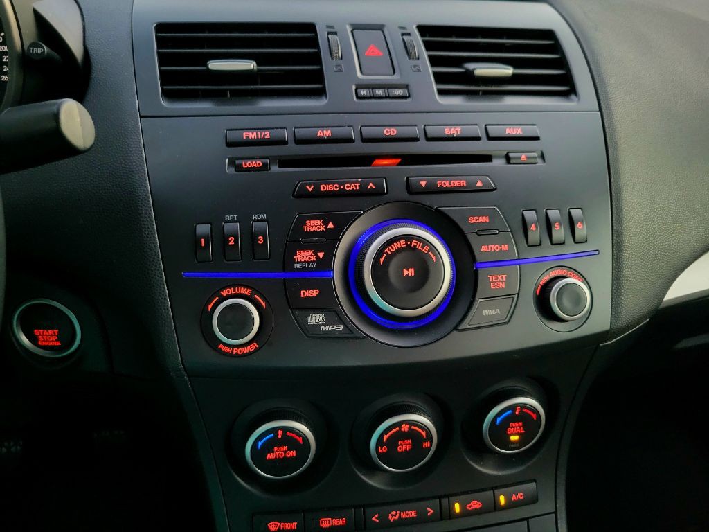 2012 Mazda Mazda3 Image 16