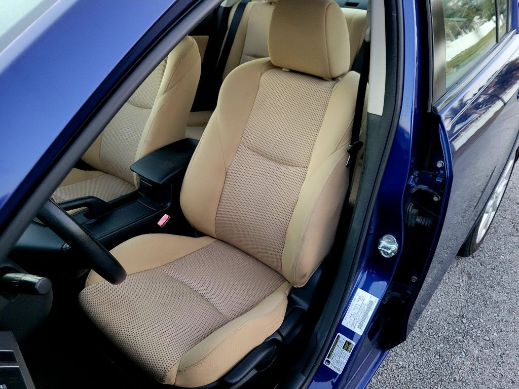 2012 Mazda Mazda3 Image 19