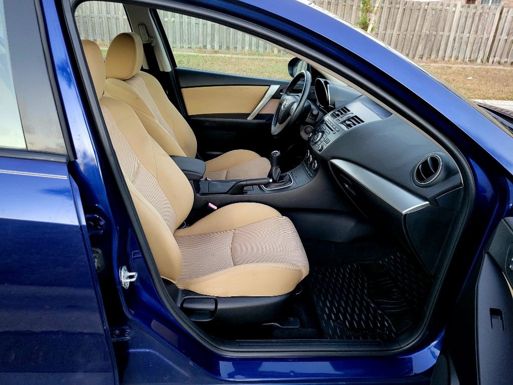 2012 Mazda Mazda3 Image 20