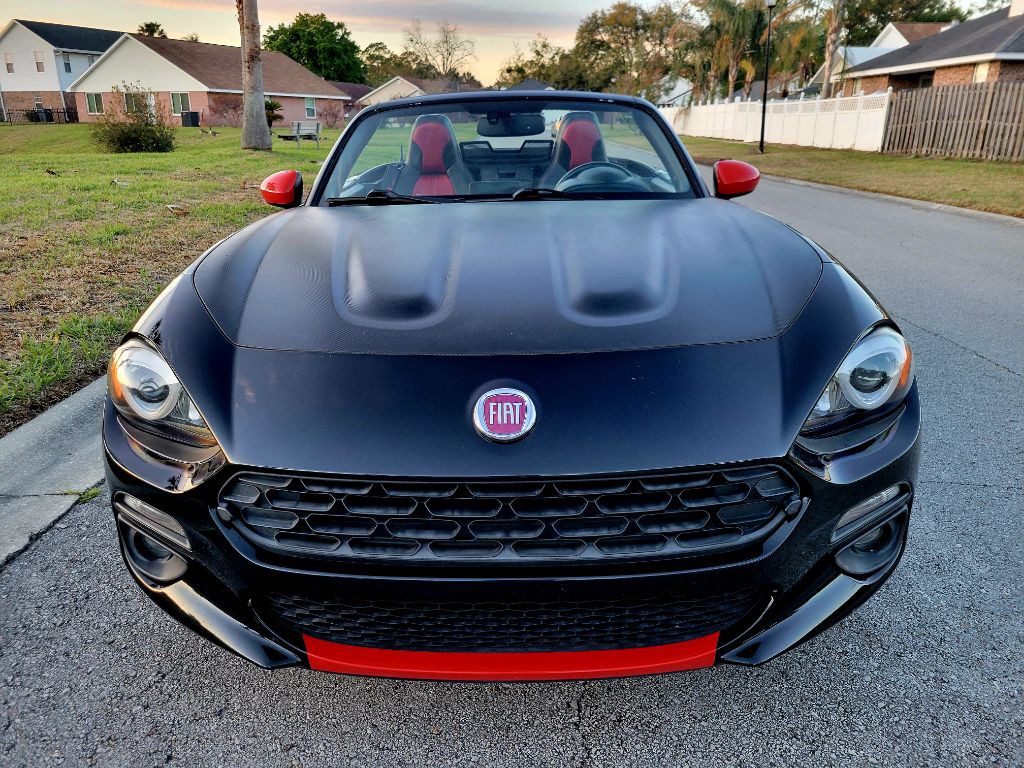 2017 FIAT 124 Spider Image 5
