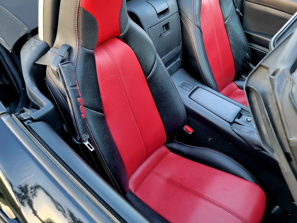 2017 FIAT 124 Spider Image 15