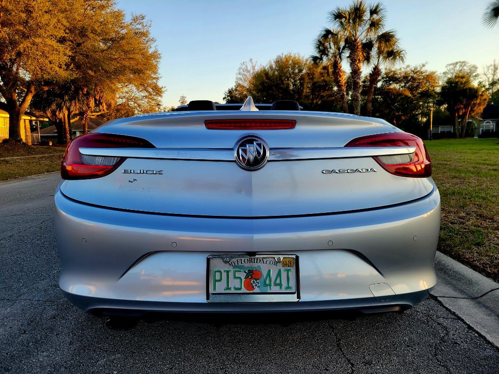 2017 Buick Cascada Image 6