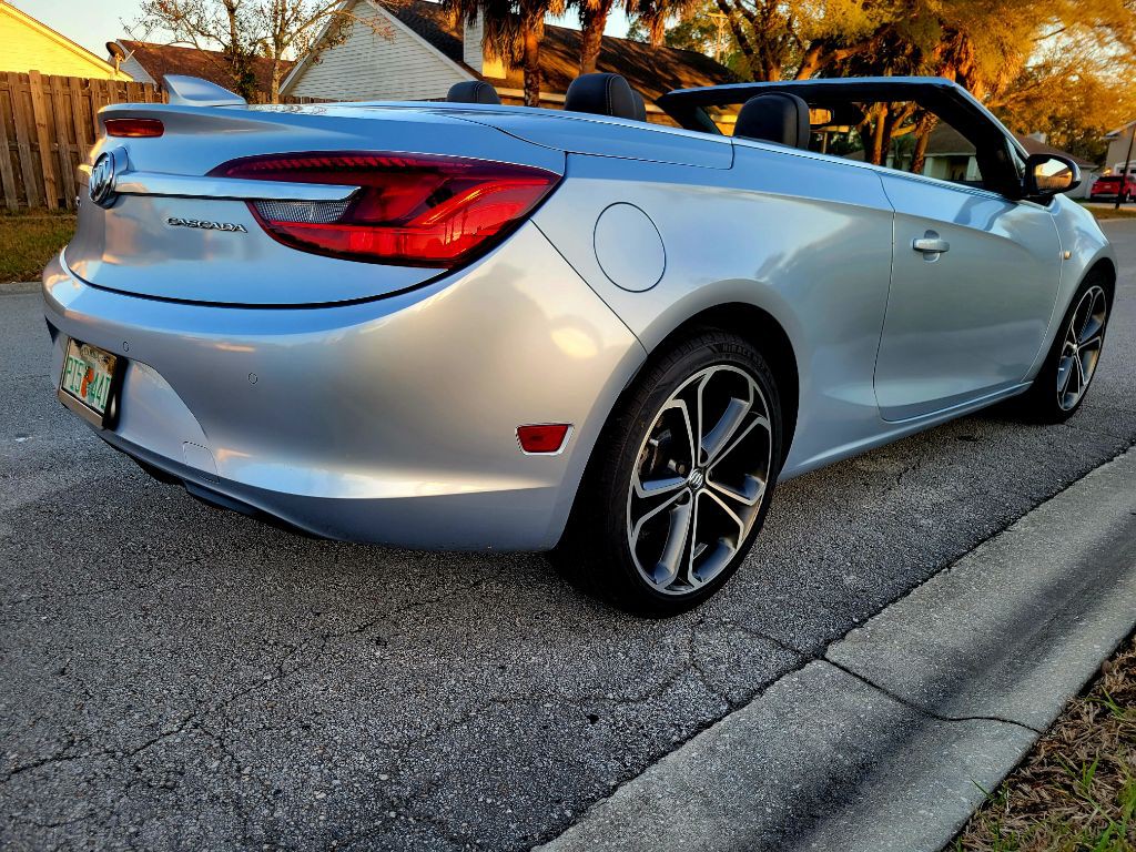 2017 Buick Cascada Image 7