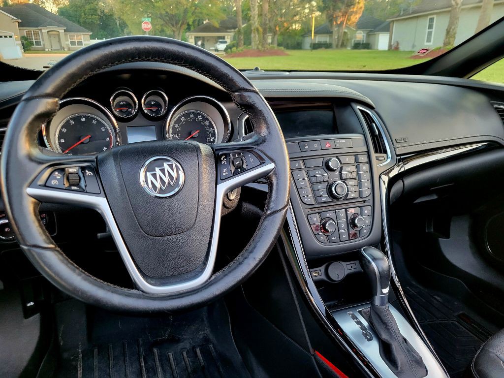 2017 Buick Cascada Image 12