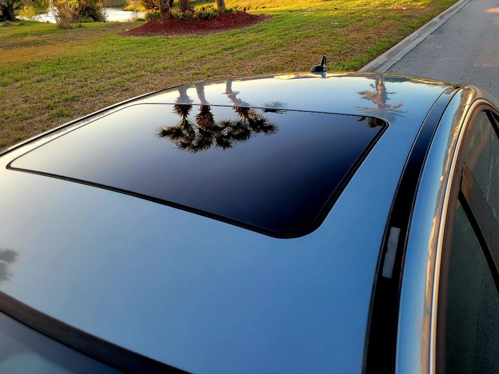 2013 Mercedes-Benz C-Class Image 6