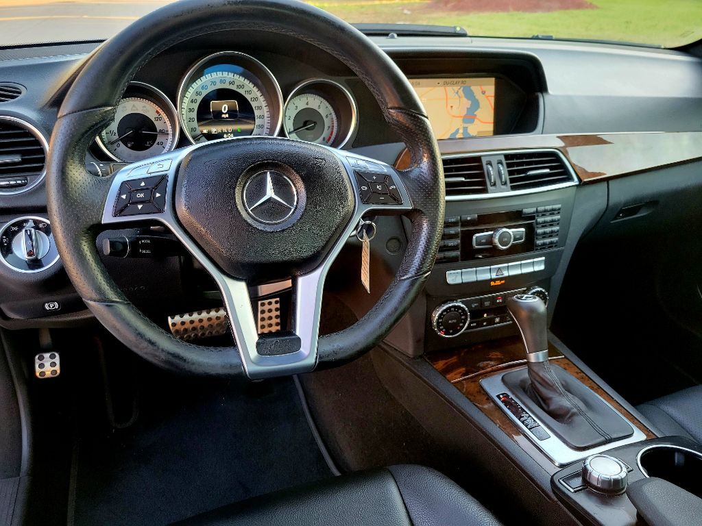 2013 Mercedes-Benz C-Class Image 13