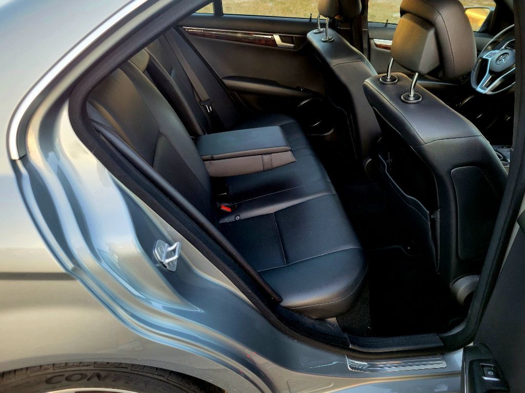 2013 Mercedes-Benz C-Class Image 20