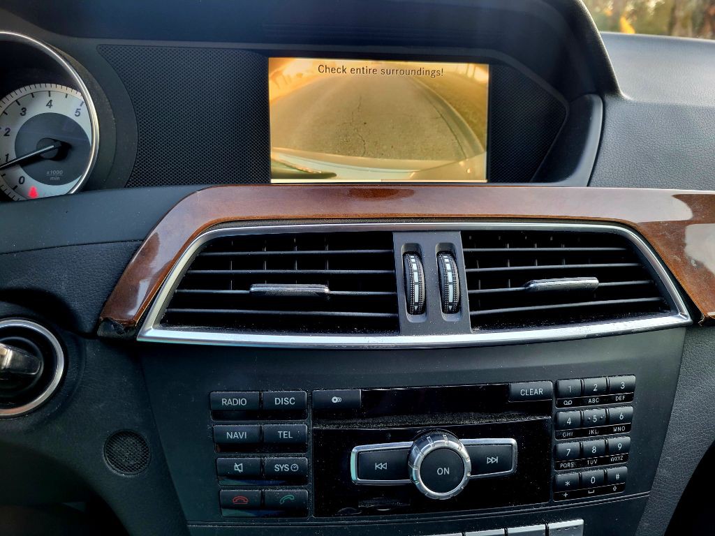 2013 Mercedes-Benz C-Class Image 21