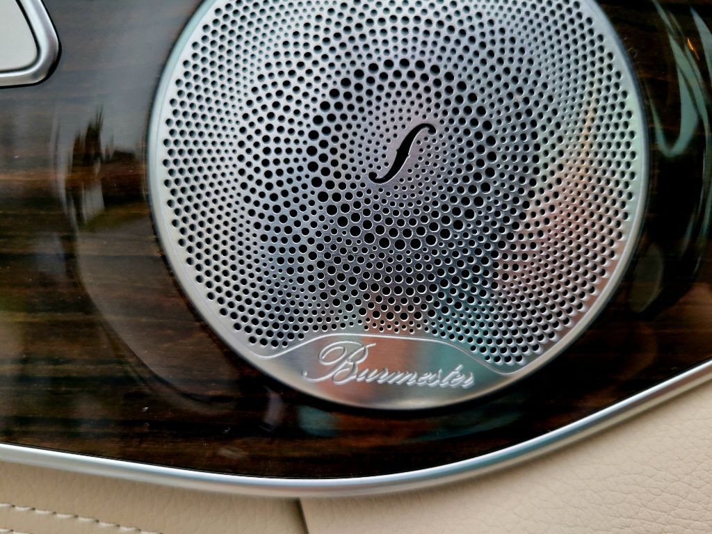 2015 Mercedes-Benz C-Class Image 9