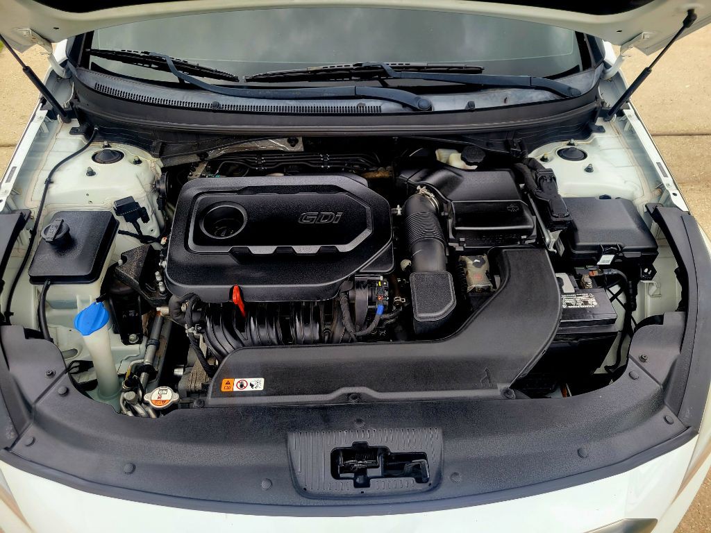 2017 Hyundai Sonata Image 8