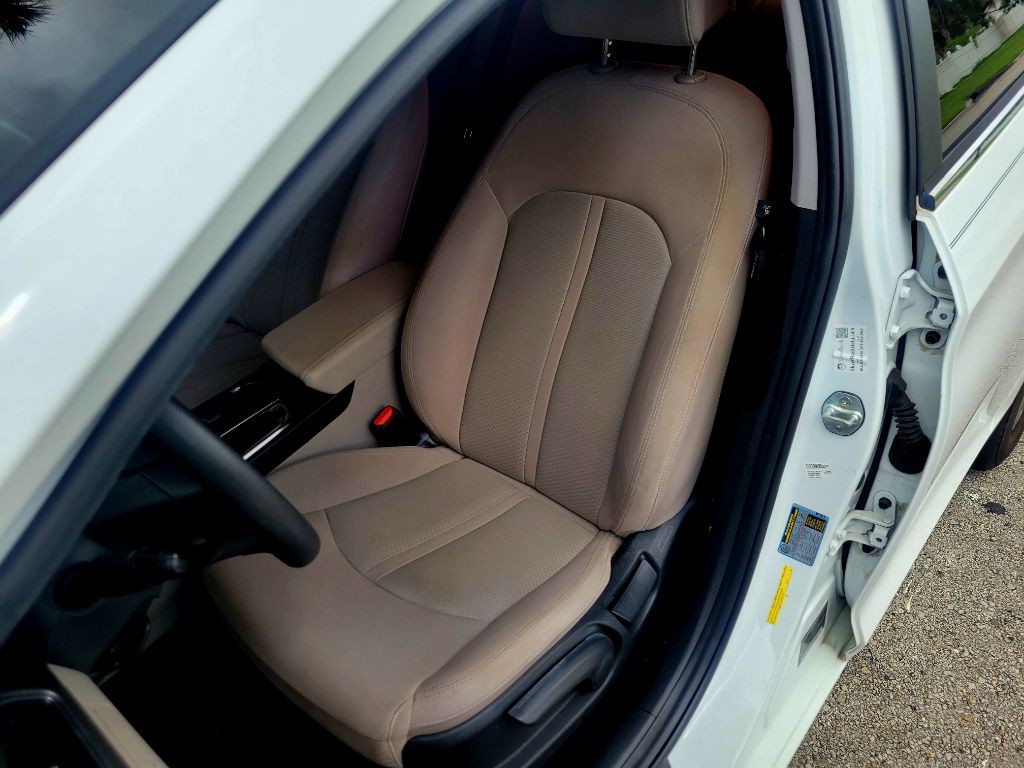 2017 Hyundai Sonata Image 12
