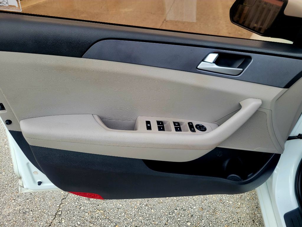 2017 Hyundai Sonata Image 13