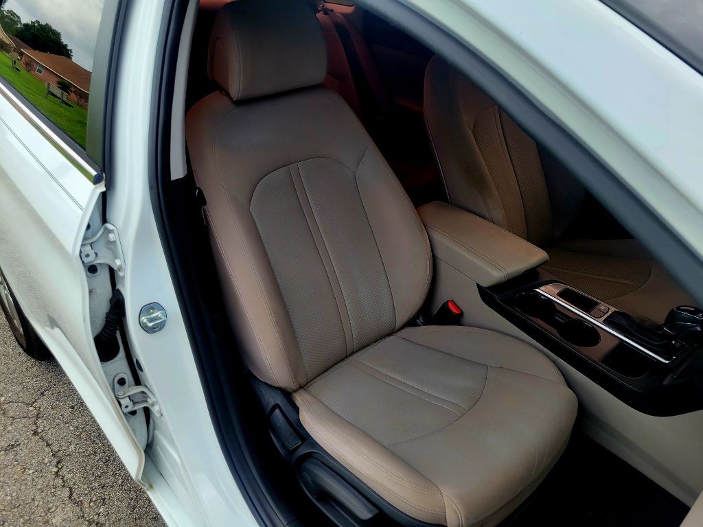 2017 Hyundai Sonata Image 16