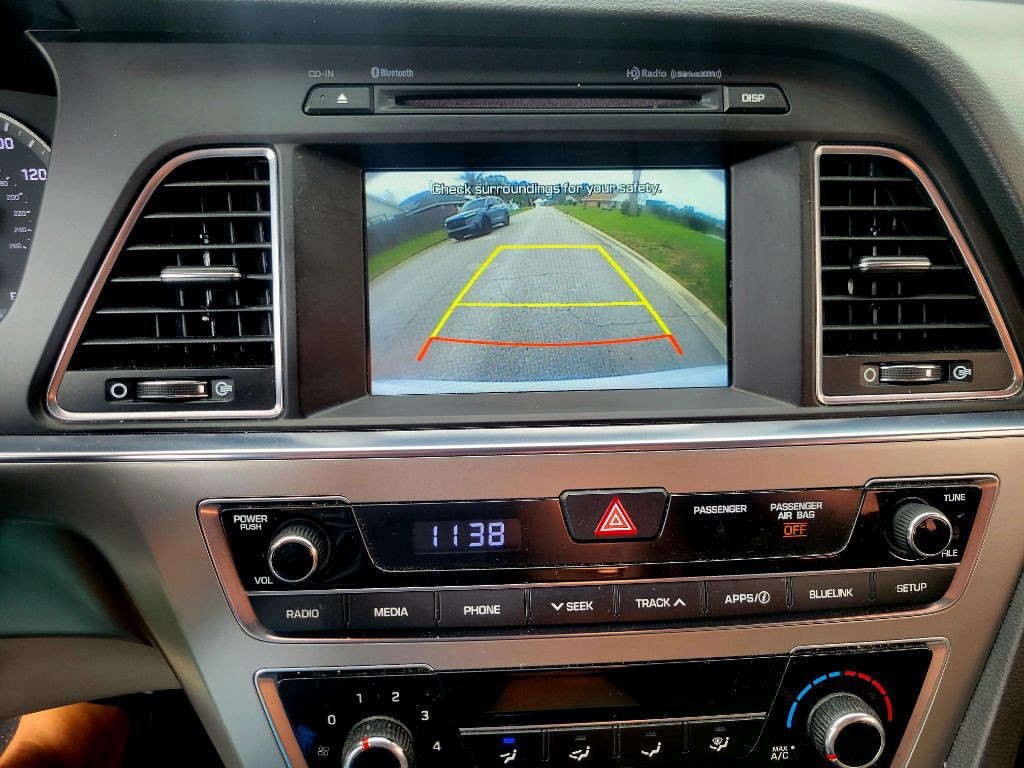 2017 Hyundai Sonata Image 19