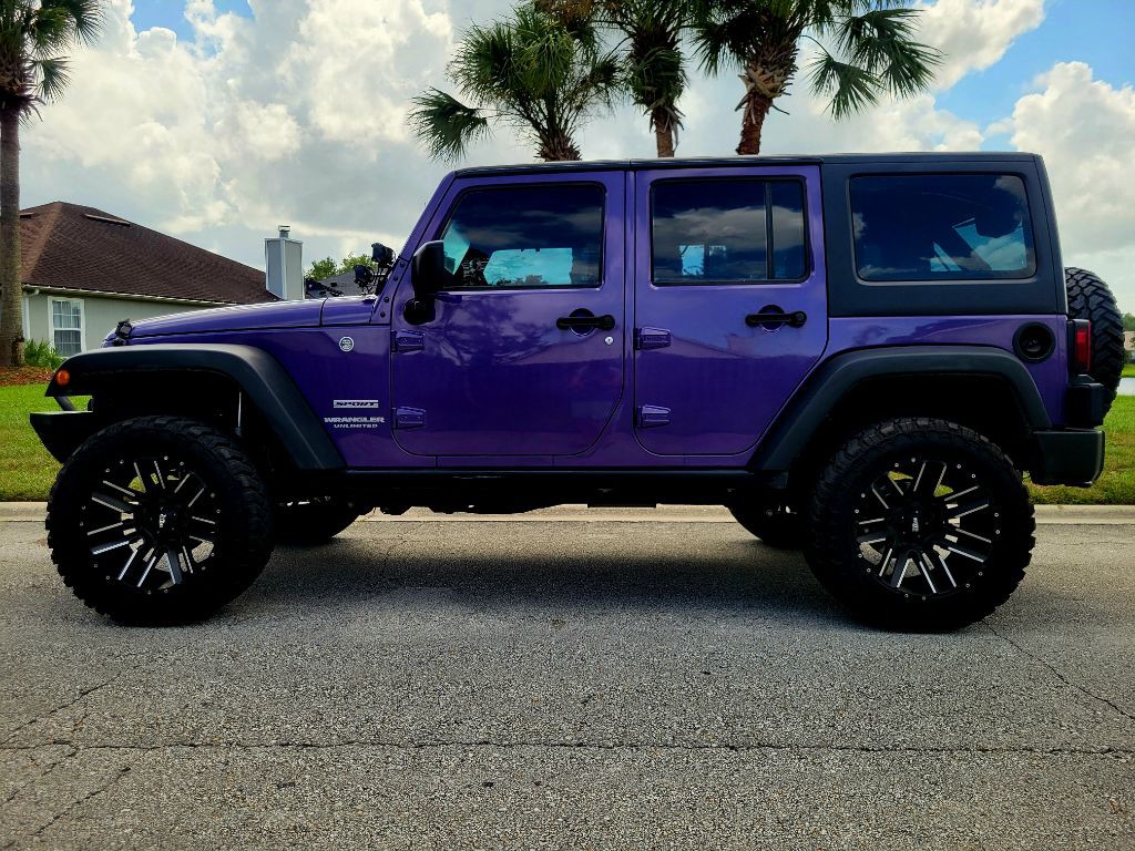 2017 Jeep Wrangler Unlimited Image 3