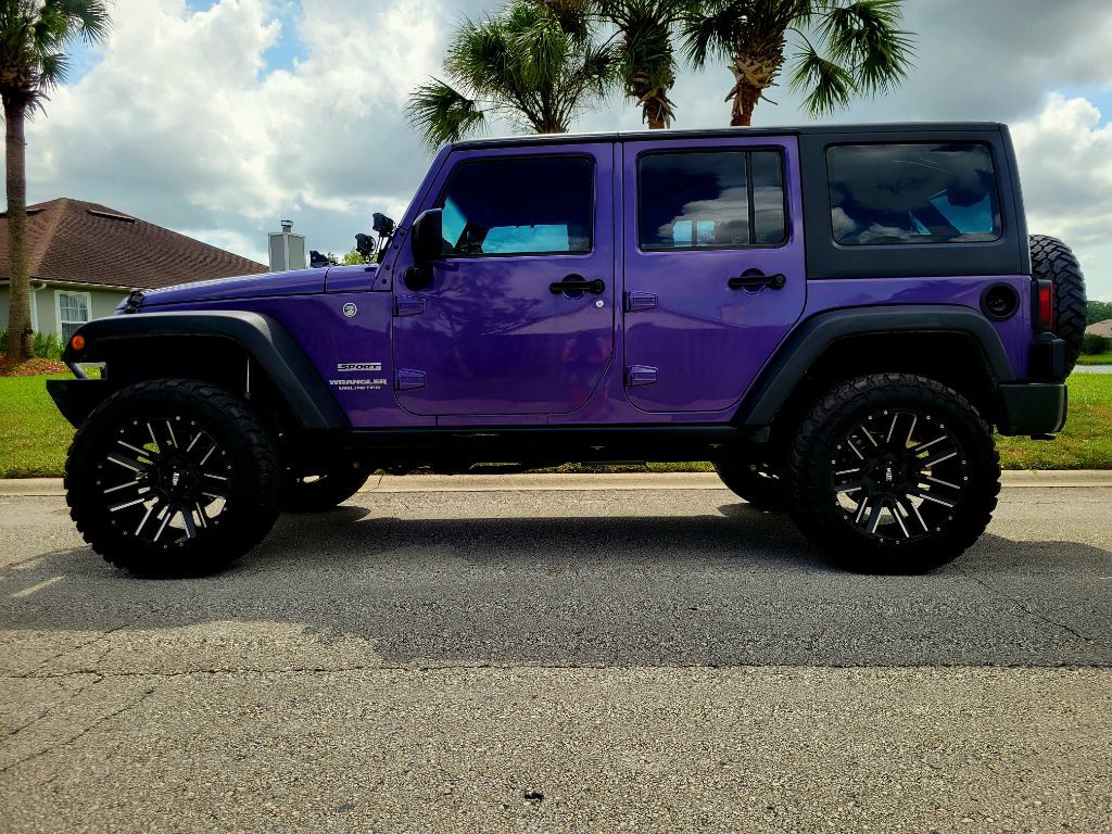 2017 Jeep Wrangler Unlimited Image 4