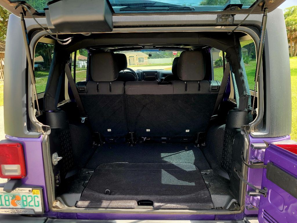 2017 Jeep Wrangler Unlimited Image 6