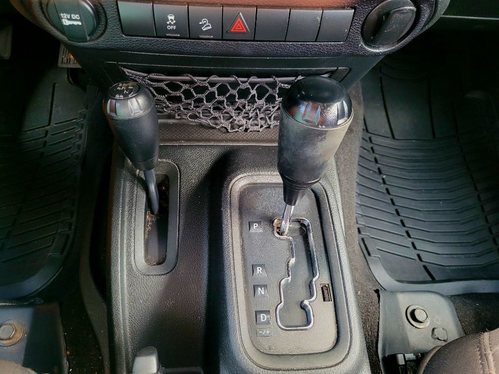 2017 Jeep Wrangler Unlimited Image 13