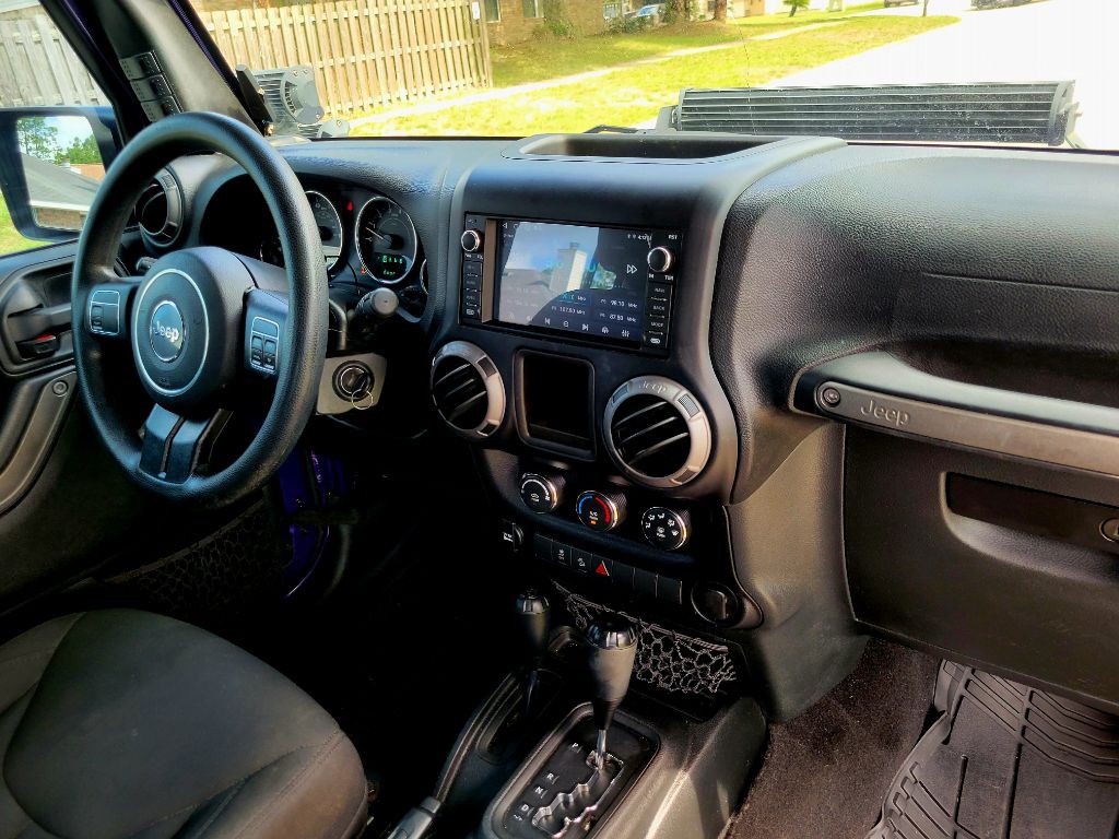 2017 Jeep Wrangler Unlimited Image 19