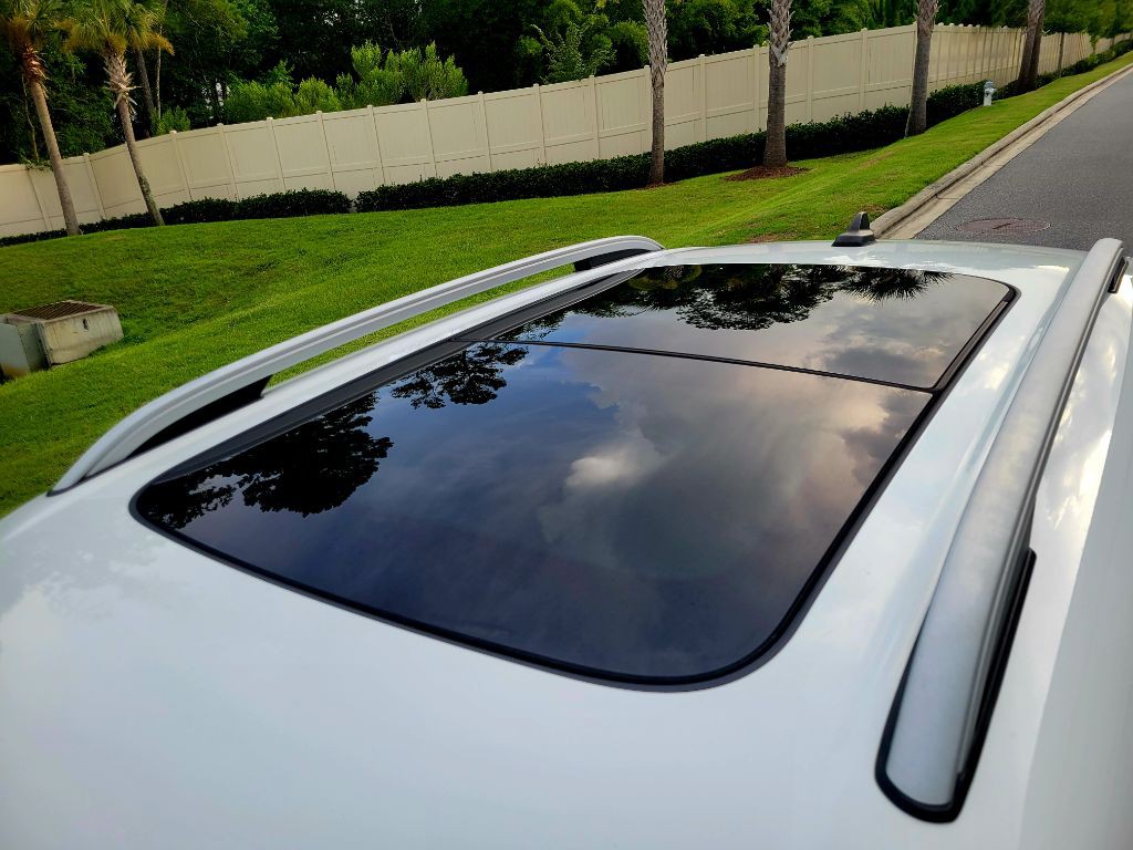2019 MINI Cooper Image 9
