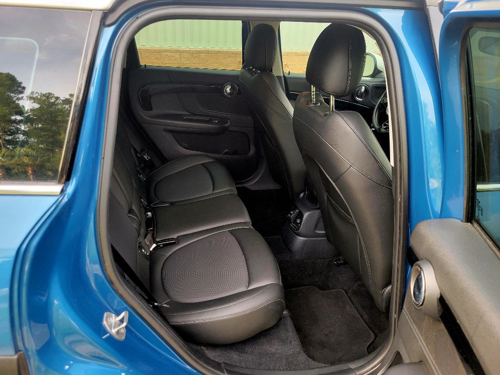 2019 MINI Cooper Image 19