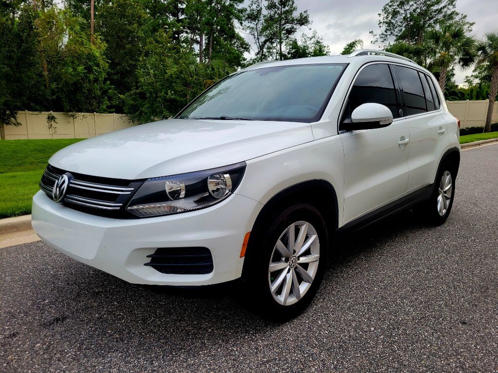 2017 Volkswagen Tiguan Image 1