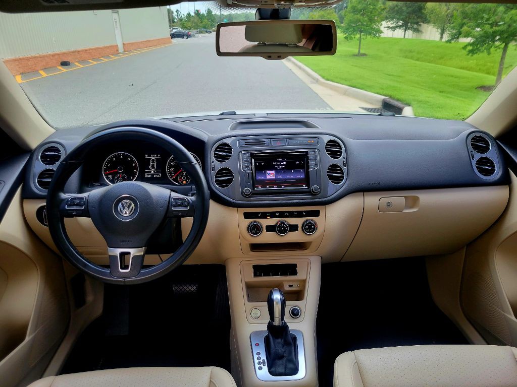 2017 Volkswagen Tiguan Image 10