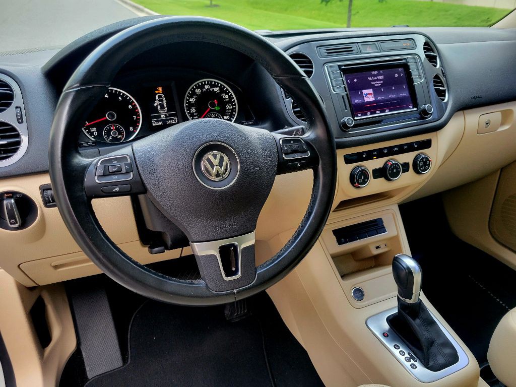 2017 Volkswagen Tiguan Image 11