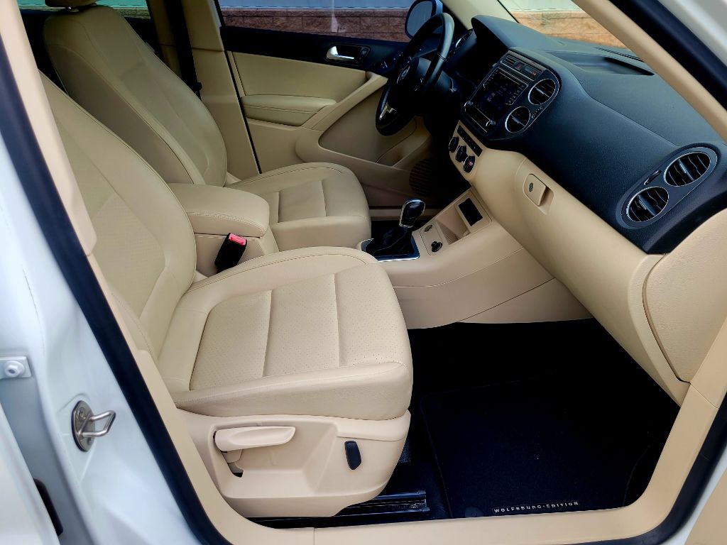 2017 Volkswagen Tiguan Image 16