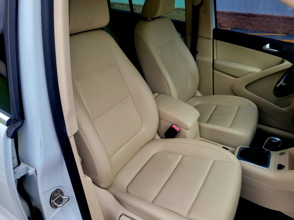 2017 Volkswagen Tiguan Image 17
