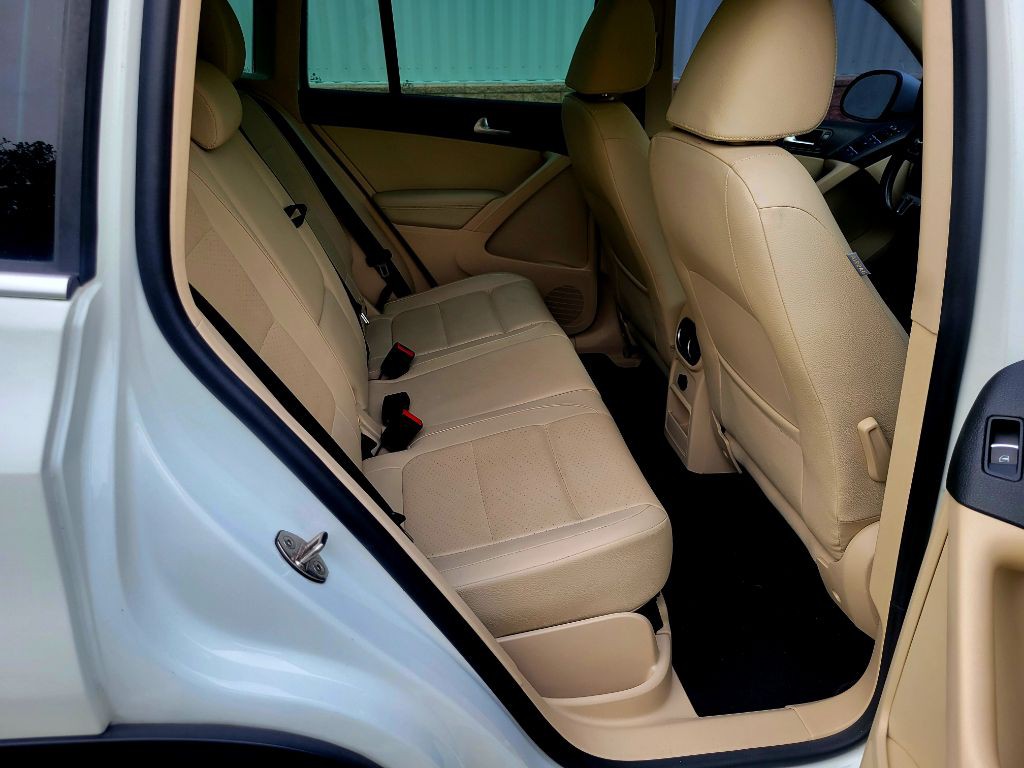2017 Volkswagen Tiguan Image 19
