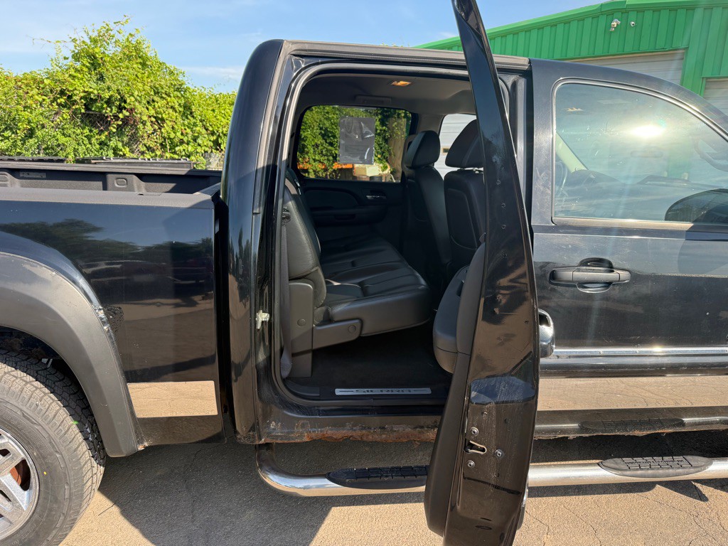 2008 GMC Sierra Image 7