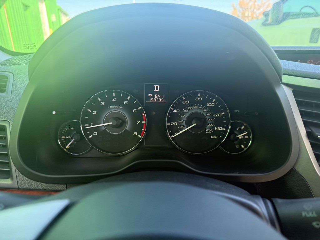 2010 Subaru Outback Image 13