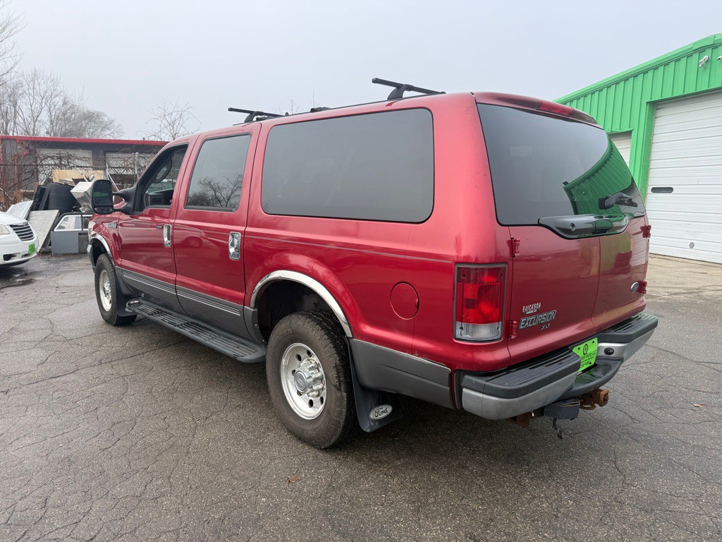 2003 Ford Excursion Image 5